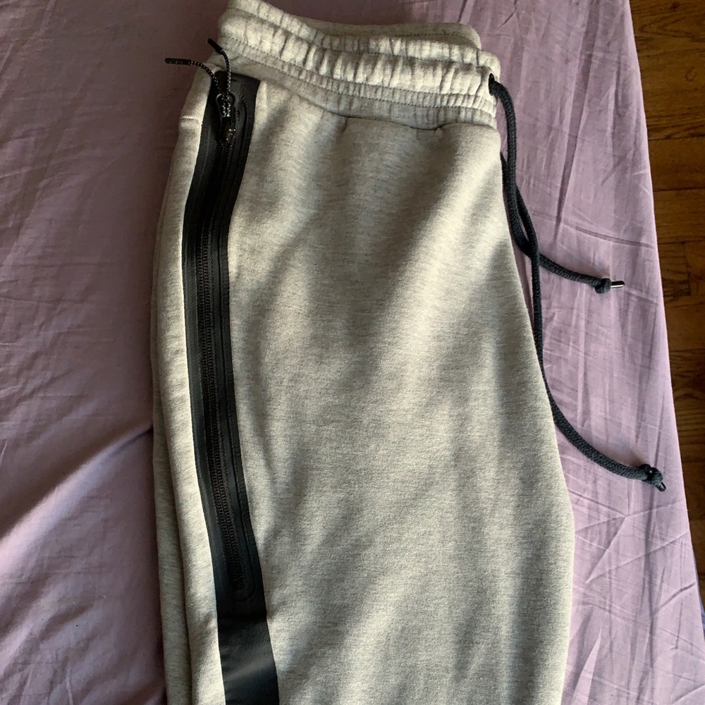 Nike tech